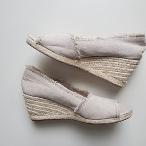 Lauren Carmondy Wedge Espadrilles NEW